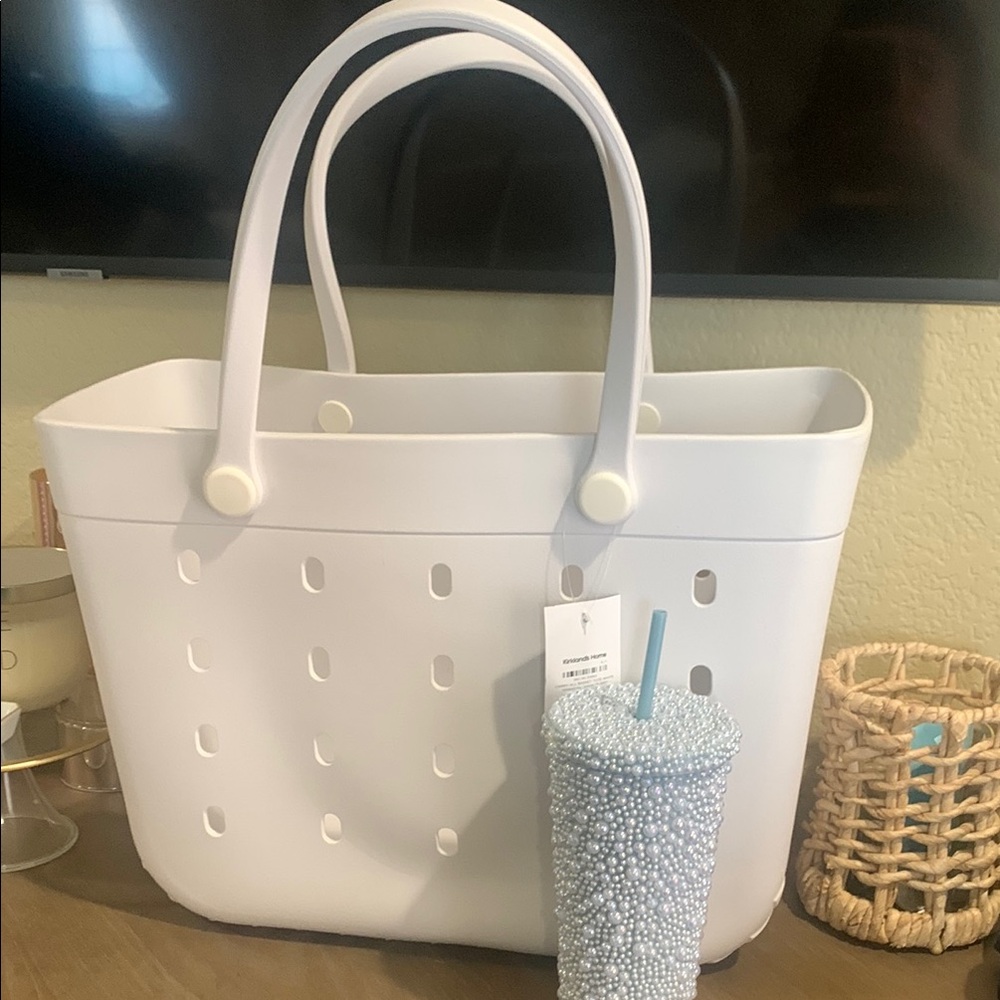 Stylish Large White Tote Bag and Pearl Blue 24oz Tumbler